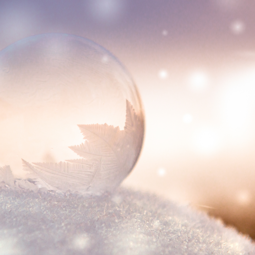 Make frozen bubbles in cold weather!