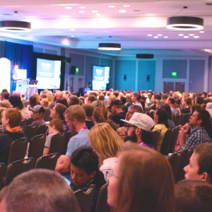 Why Attend a Homeschool Conference? 5 Reasons All Homeschoolers Should Consider It